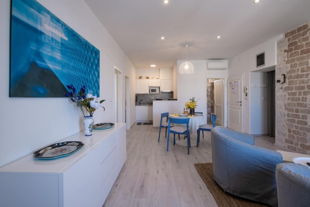 Island Sea View Free Parking Apartment Rovinj Bagian luar foto